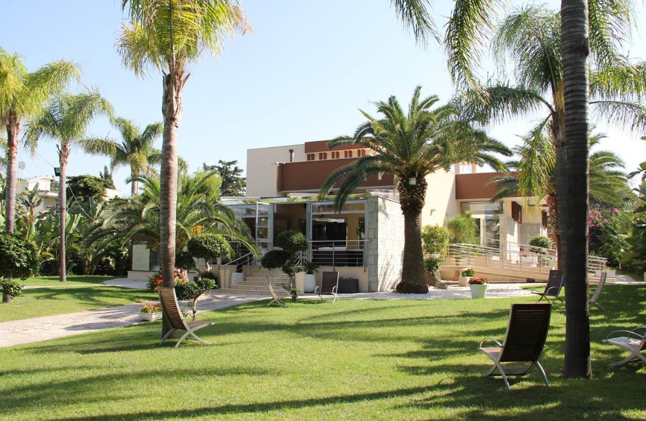 No Tag Urban Hotel Trani Exterior foto