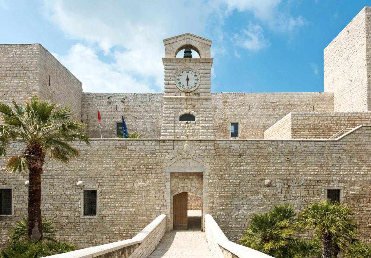 No Tag Urban Hotel Trani Exterior foto